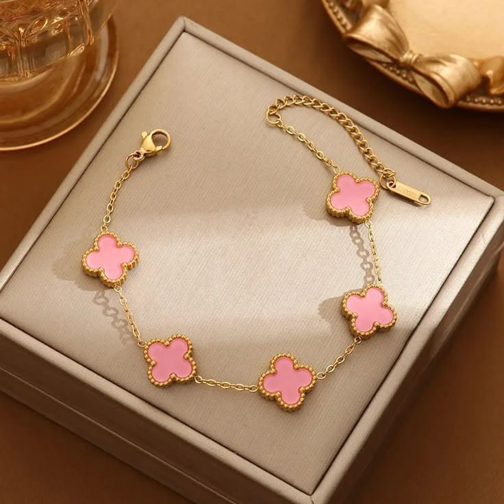 Black Clover Bracelete